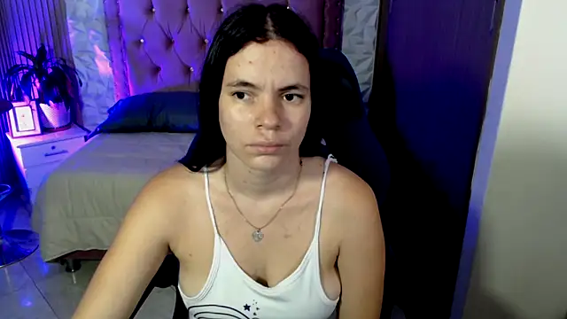 maira tf online show from 12-16-25, 03:44