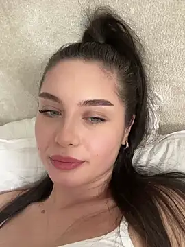 Ashley-Evans online show from 02-26-25, 07:31