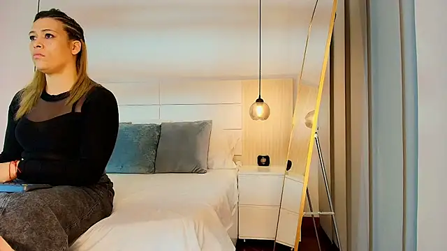 zarah andrew   online show from 11-29-25, 01:47