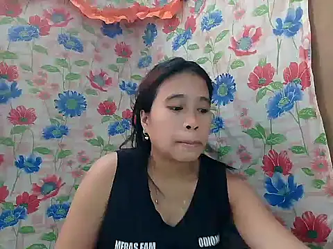 Pinay Skinny18 online show from 10-05-25, 02:10
