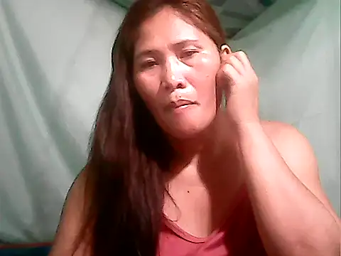 Snapshot of Juicy_69xx chatting on 09-10-25, 04:34 Juicy 69xx online show from 09-10-25, 04:34