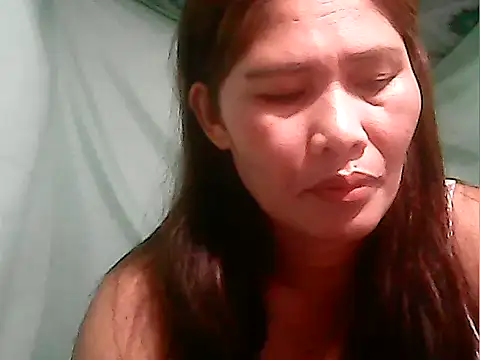 Snapshot of Juicy_69xx chatting on 09-10-25, 06:08 Juicy 69xx online show from 09-10-25, 06:08