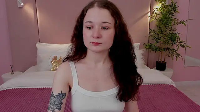 NancyJonson online show from 10-14-25, 03:29