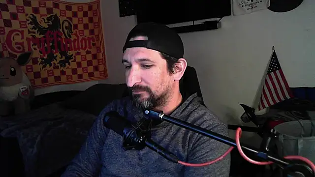 DevilPup75  online show from 10-04-25, 03:15