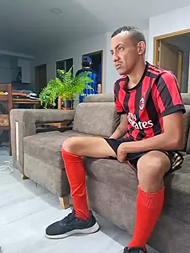 skinny23cm online show from 12-15-24, 09:24