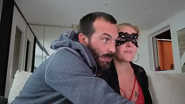 bellemasquer online show from 09-24-25, 01:14