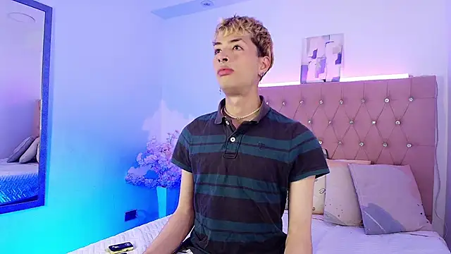 OzorioDany online show from 10-03-25, 03:47