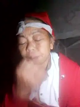 Snapshot of VangLe73 chatting on 10-24-25, 04:36 VangLe73 online show from 10-24-25, 04:36