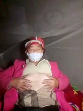 Snapshot of VangLe73 chatting on 11-01-25, 10:45 VangLe73 online show from 11-01-25, 10:45