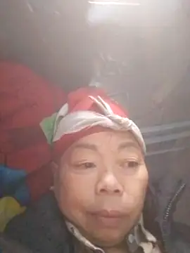 Snapshot of VangLe73 chatting on 11-03-25, 02:13 VangLe73 online show from 11-03-25, 02:13