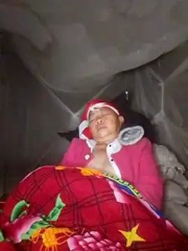 Snapshot of VangLe73 chatting on 11-05-25, 04:07 VangLe73 online show from 11-05-25, 04:07