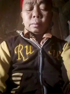 Snapshot of VangLe73 chatting on 01-18-26, 05:33 VangLe73 online show from 01-18-26, 05:33