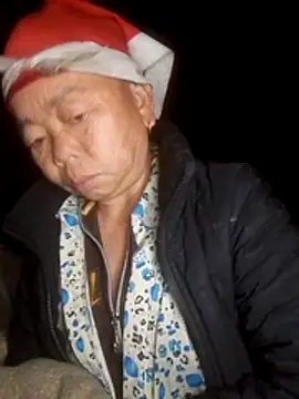 Snapshot of VangLe73 chatting on 02-01-26, 10:30 VangLe73 online show from 02-01-26, 10:30