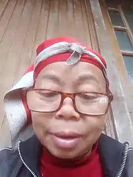 Snapshot of VangLe73 chatting on 02-22-26, 09:08 VangLe73 online show from 02-22-26, 09:08