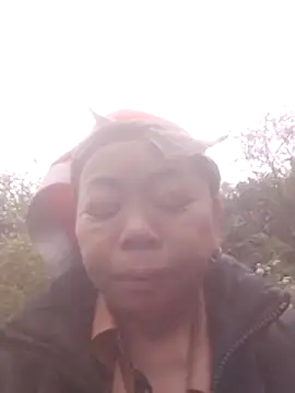 Snapshot of VangLe73 chatting on 02-26-26, 11:37 VangLe73 online show from 02-26-26, 11:37