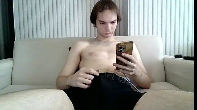 Snapshot of ScottBrand chatting on 10-22-25, 03:07 ScottBrand online show from 10-22-25, 03:07