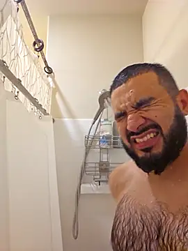 Snapshot of Lb228w chatting on 10-07-25, 02:31 Lb228w online show from 10-07-25, 02:31