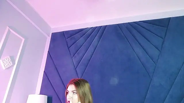 Evelisse online show from 03-09-26, 05:55