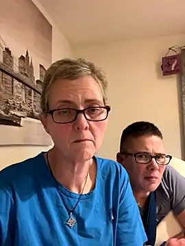 Curvy-Jinx online show from 11-25-25, 08:42