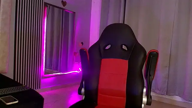 rachell owen online show from 11-23-25, 04:23