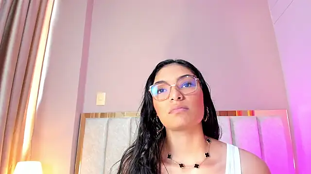 LunaAspen  online show from 01-16-26, 05:39