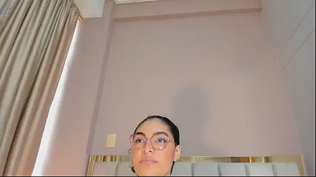 LunaAspen  online show from 03-04-26, 06:03