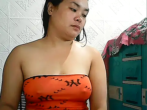 CreamyPussy4uxx online show from 02-20-26, 12:51