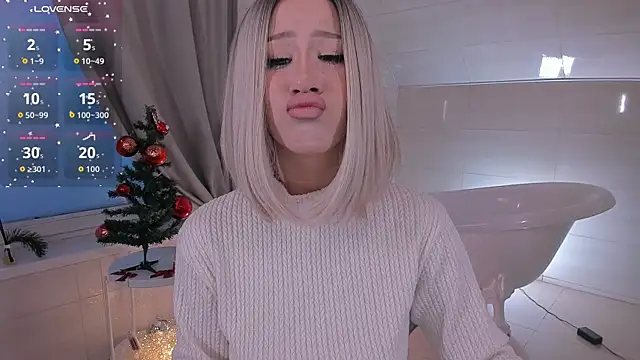 Necucub online show from 12-17-25, 02:39