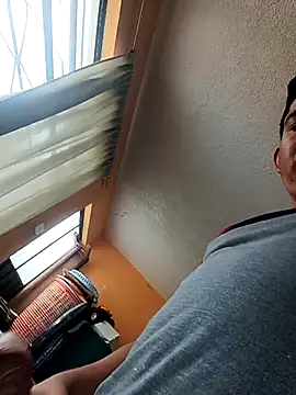 Snapshot of Exitante96 chatting on 12-14-25, 06:56 Exitante96 online show from 12-14-25, 06:56