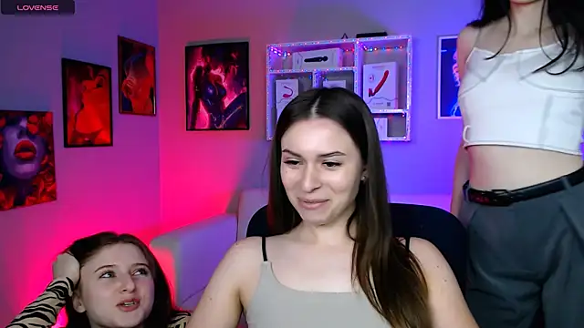 nekky mouse online show from 10-07-25, 09:28