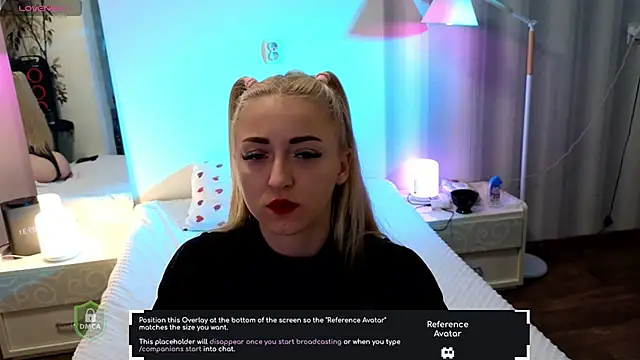 Snapshot of space_danger chatting on 10-24-25, 06:32 space danger online show from 10-24-25, 06:32