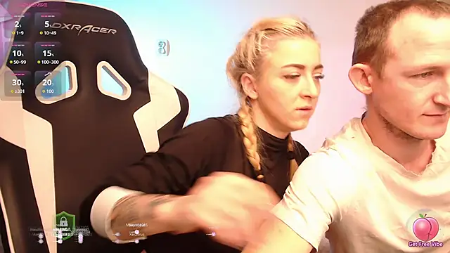 Snapshot of space_danger chatting on 11-11-25, 07:52 space danger online show from 11-11-25, 07:52