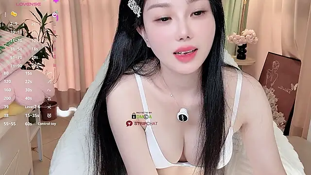 Xiatian520  online show from 11-23-25, 12:32