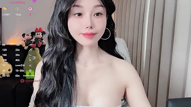 Snapshot of Xiatian520_ chatting on 02-02-26, 07:18 Xiatian520 online show from 02-02-26, 07:18