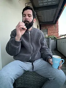 Michel huge online show from 12-02-25, 08:08