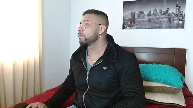 AntonyDAngelo25 online show from 11-16-25, 08:14