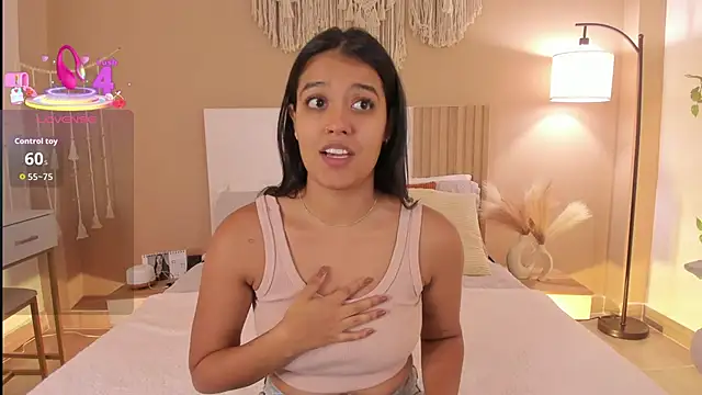 Camila Bustamante online show from 02-03-26, 03:06