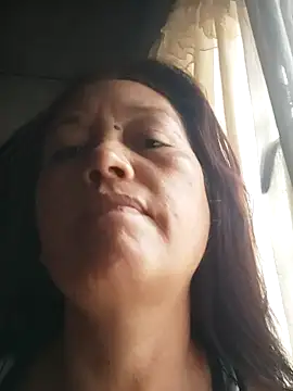 Snapshot of marinita13 chatting on 10-14-25, 11:55 marinita13 online show from 10-14-25, 11:55