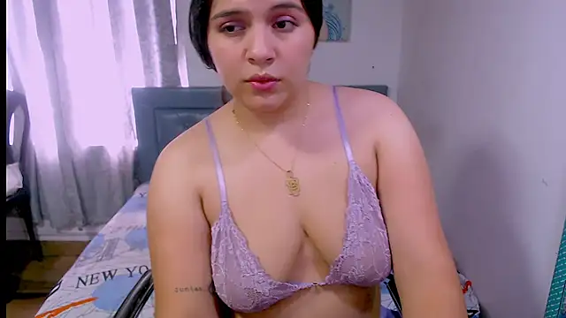 sarah aguilar online show from 09-17-25, 08:10