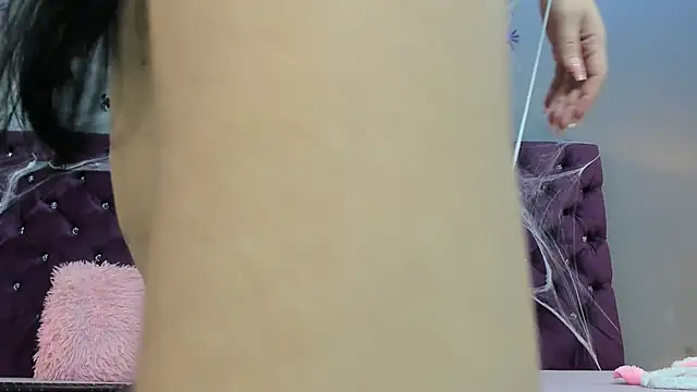 RedAngel1- online show from 10-30-25, 12:39