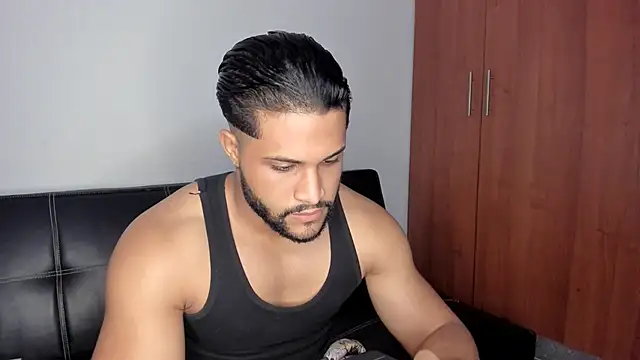 Snapshot of Pier_Simons chatting on 01-10-26, 08:05 Pier Simons online show from 01-10-26, 08:05