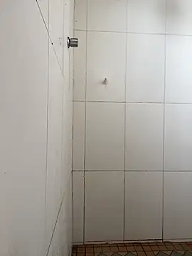 Snapshot of Chloe_Leaozinho chatting on 10-20-25, 01:55 Chloe Leaozinho online show from 10-20-25, 01:55