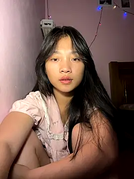 Snapshot of Phayphay77 chatting on 10-28-25, 01:03 Phayphay77 online show from 10-28-25, 01:03