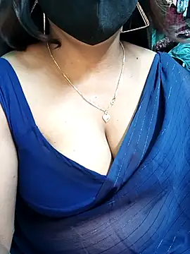 Snapshot of Bhanu-Sharma chatting on 11-09-25, 12:58 Bhanu-Sharma online show from 11-09-25, 12:58