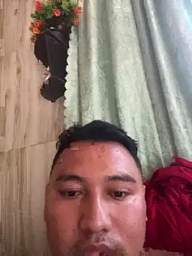 Snapshot of BicuriousExploer chatting on 10-09-25, 01:36 BicuriousExploer online show from 10-09-25, 01:36