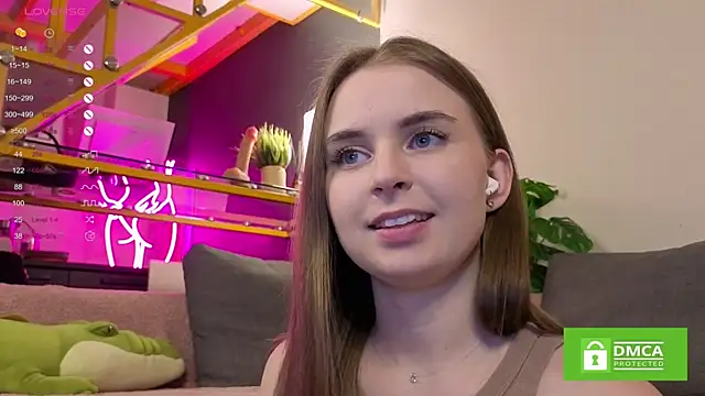 Snapshot of FlexiPixie chatting on 11-12-25, 05:30 FlexiPixie online show from 11-12-25, 05:30