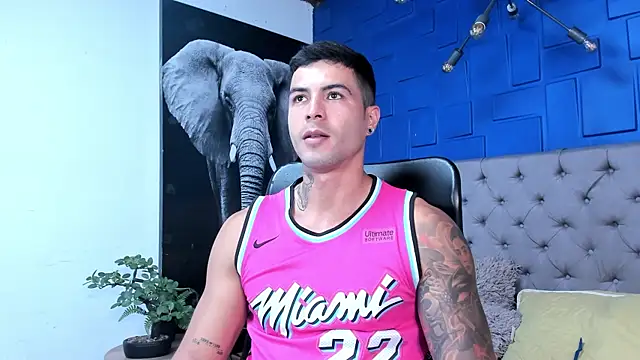 andres-clark92 online show from 10-25-25, 06:02