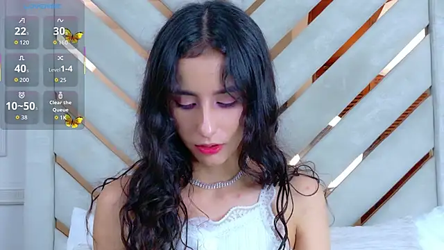 Sarah-Grace online show from 10-15-25, 03:28