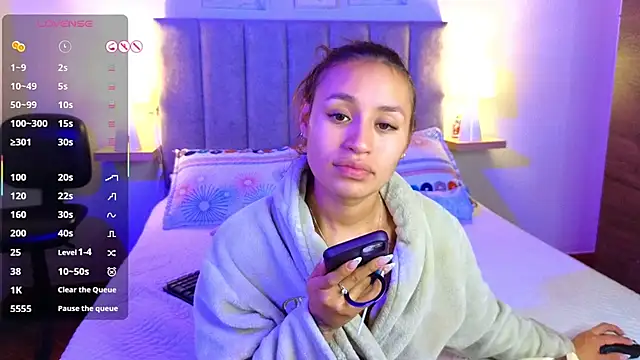 Snapshot of juliana-mancini chatting on 10-26-25, 05:52 juliana-mancini online show from 10-26-25, 05:52