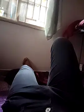 Snapshot of ddllrr224 chatting on 11-02-25, 10:17 ddllrr224 online show from 11-02-25, 10:17